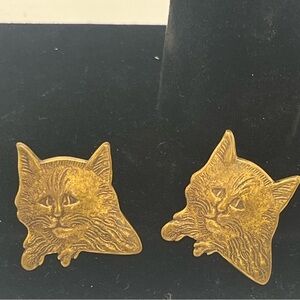 Vintage Gold Tone Cat Face Stud Earrings for pierced ears.